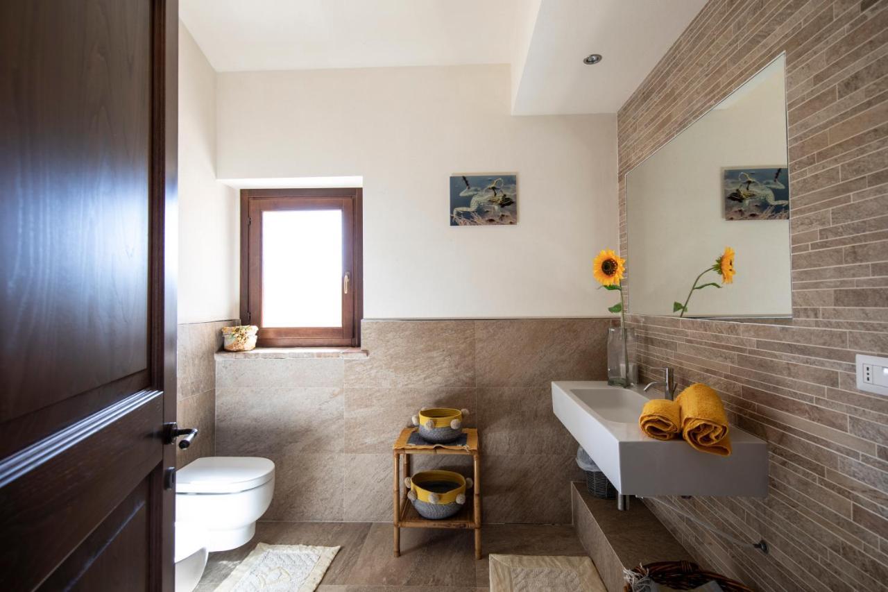 Villa Ermelinda - Piscina Privata E Jacuzzi Кастельраймондо Экстерьер фото